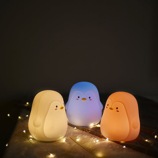 Penguin🐧 night light🩵🩷💛
